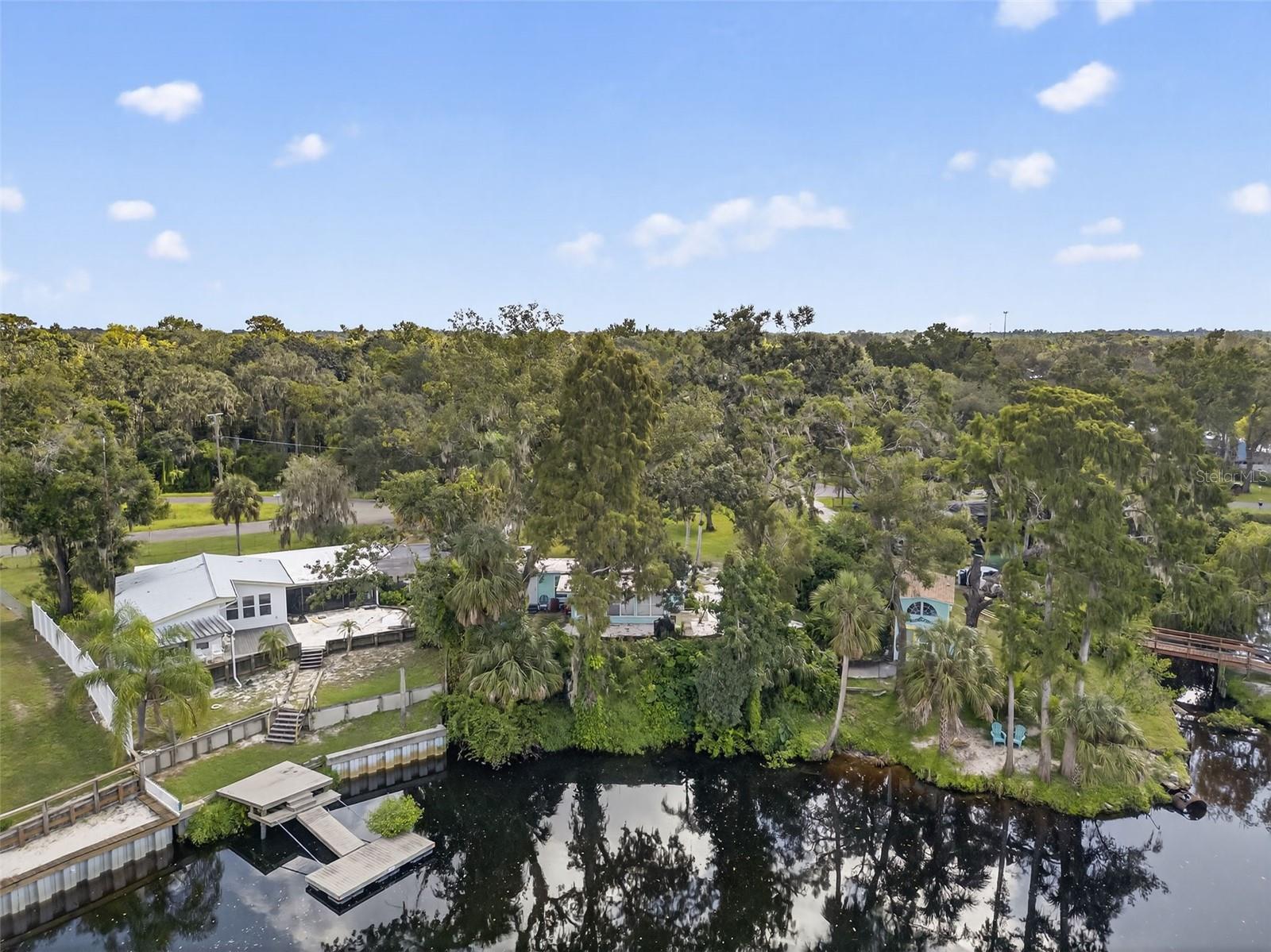 Image 39 of 44 For 3924 Alafia Boulevard