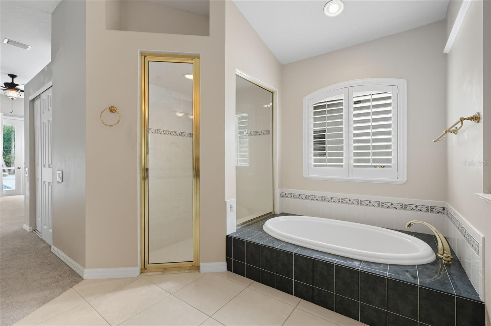 Image 21 of 29 For 14547 Oliver Street