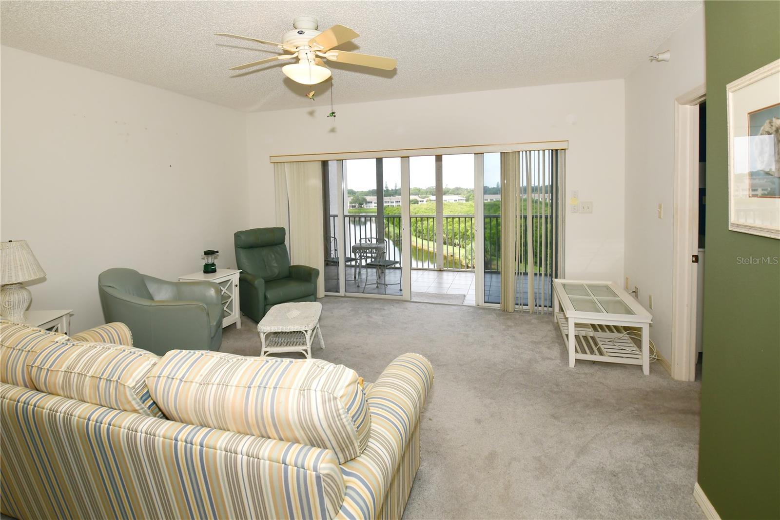 Image 13 of 39 For 6450 Shoreline Drive 9405