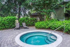 Image 18 of 19 For 10106 Courtney Oaks Circle 304