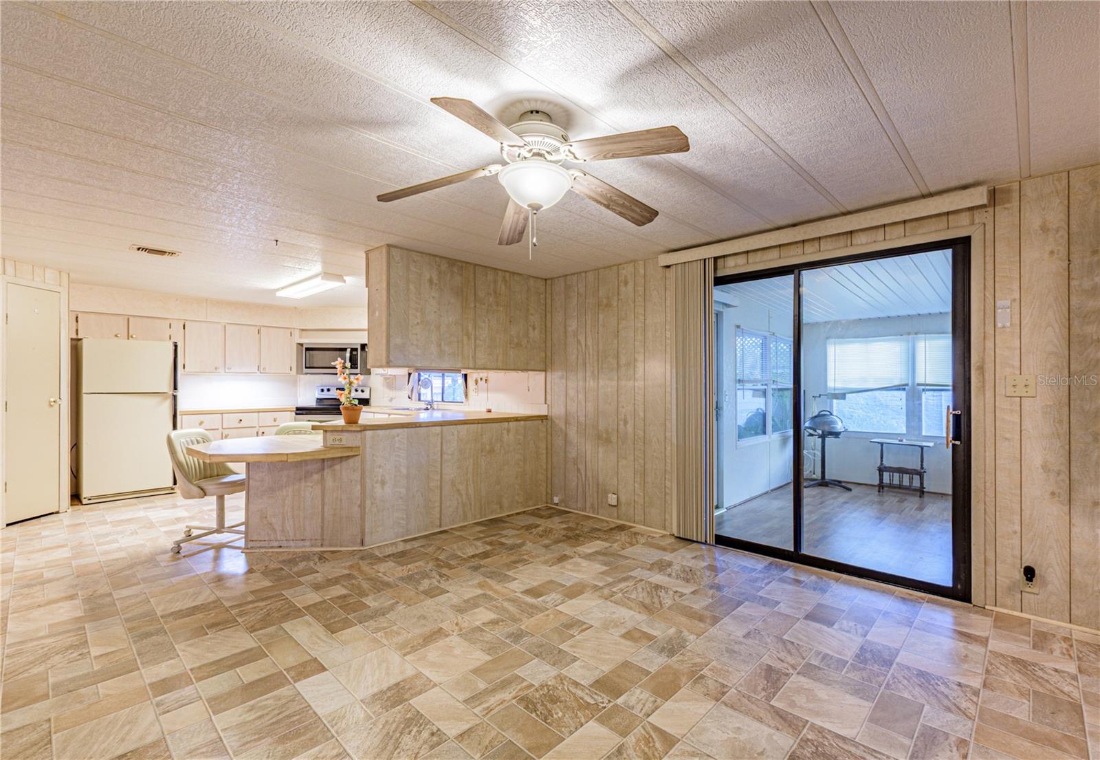 Image 12 of 41 For 7131 El Dewitt Street
