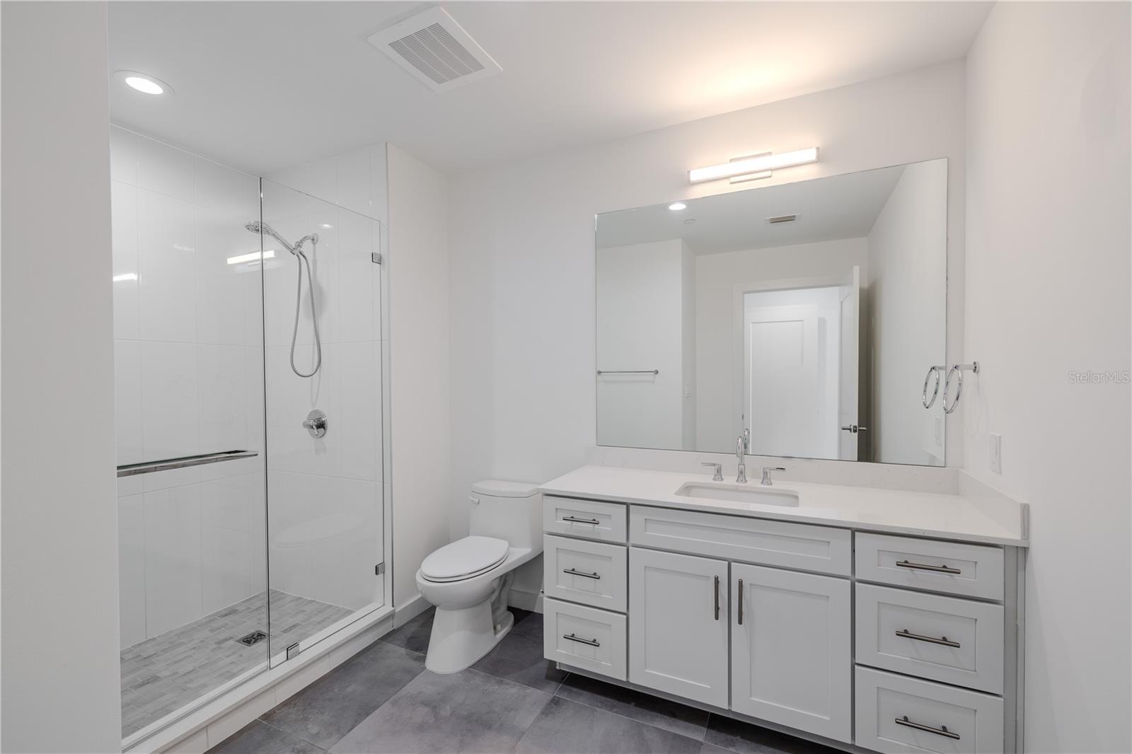 Image 54 of 82 For 920 Osceola Avenue 703