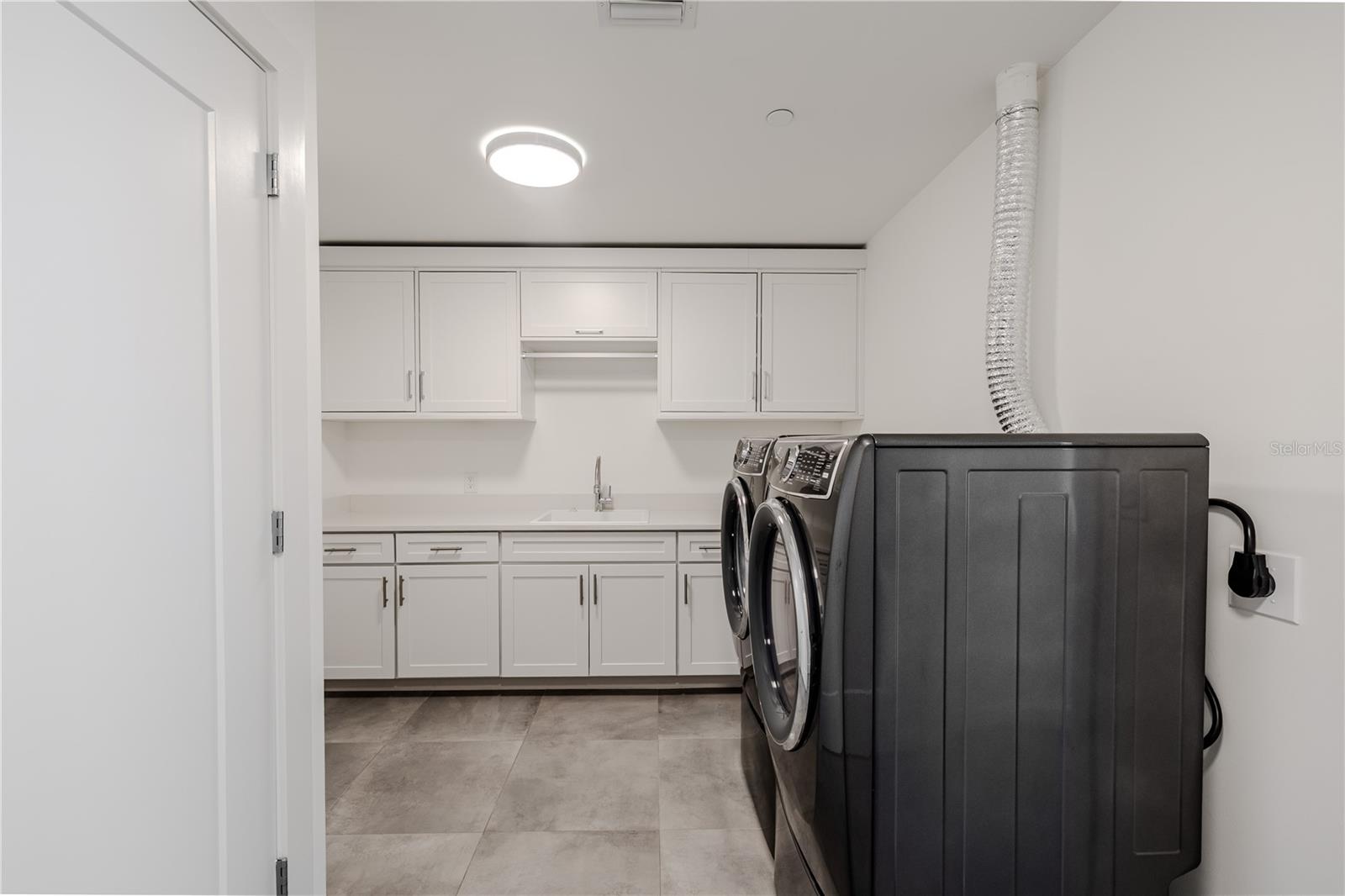 Image 57 of 82 For 920 Osceola Avenue 703