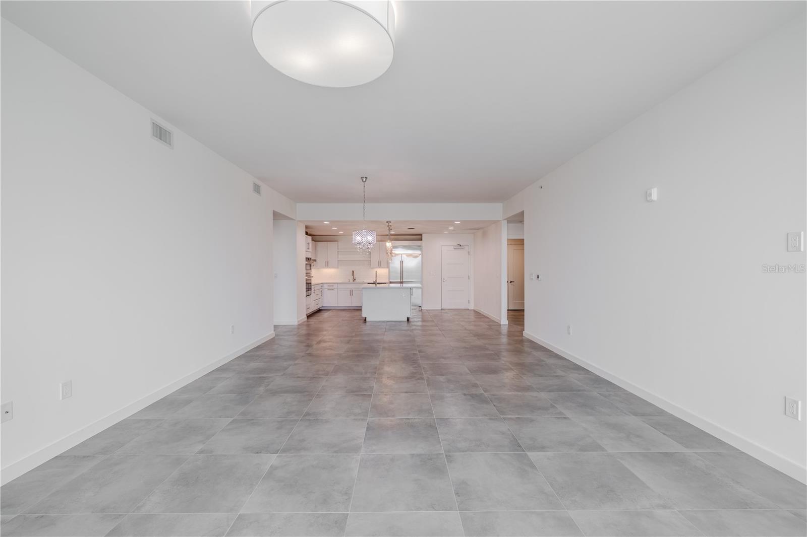 Image 6 of 82 For 920 Osceola Avenue 703