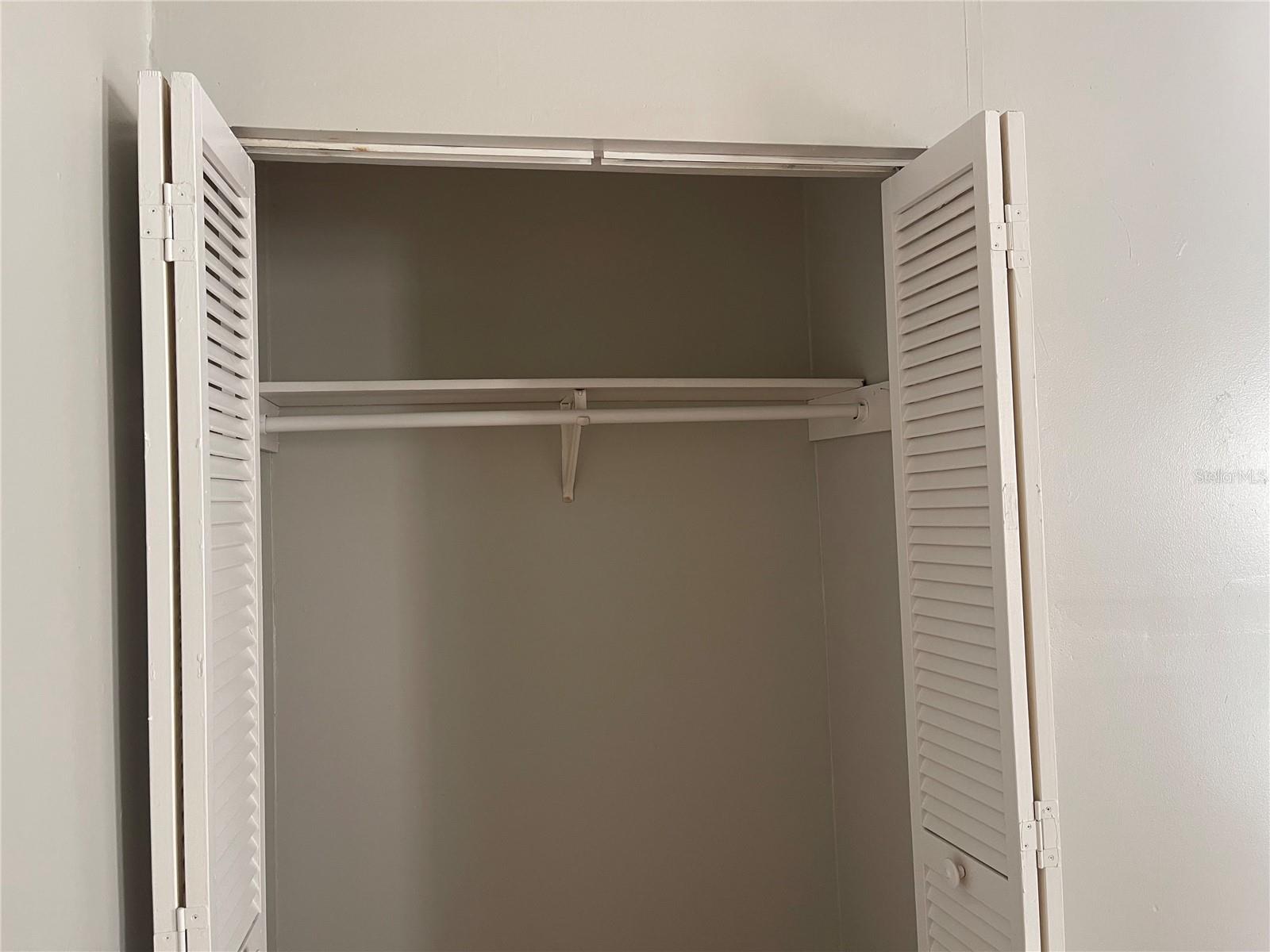 Image 18 of 22 For 201 Himes Avenue