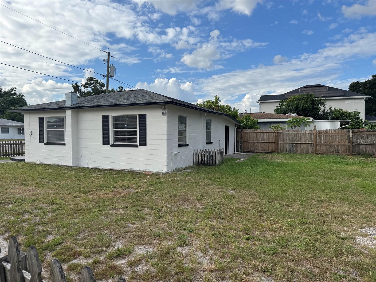 Image 3 of 16 For 201 Himes Avenue