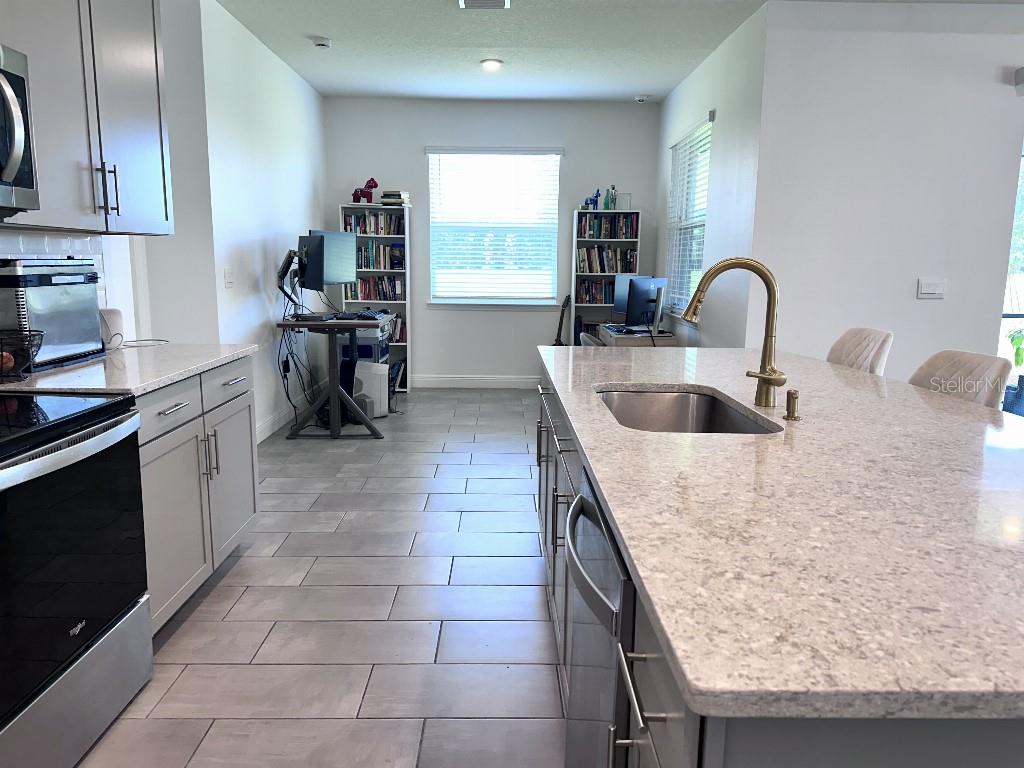 Image 6 of 15 For 17718 Barley Drive