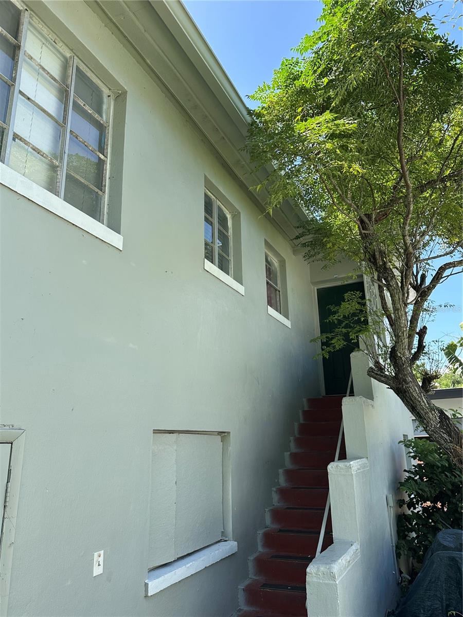 Details for 734 21st Ave S, ST PETERSBURG, FL 33705