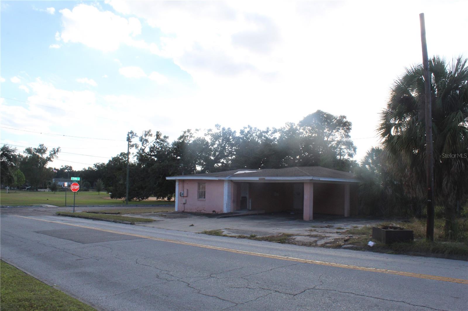 Image 29 of 54 For 414 & 418 Emily + 167408-0000 Street