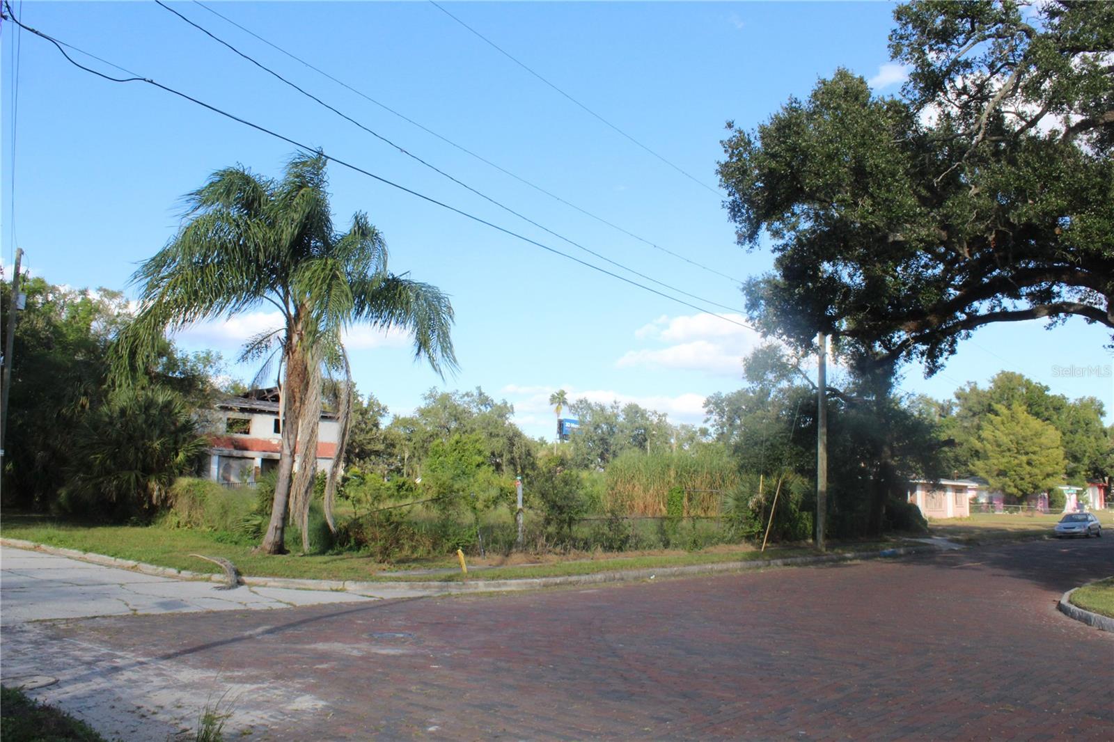 Image 37 of 54 For 414 & 418 Emily + 167408-0000 Street