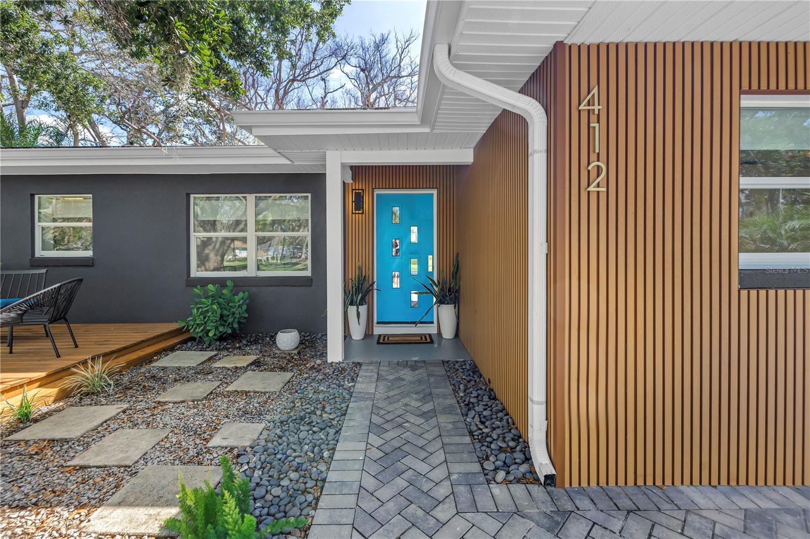 Image 4 of 46 For 412 Mira Vista Drive