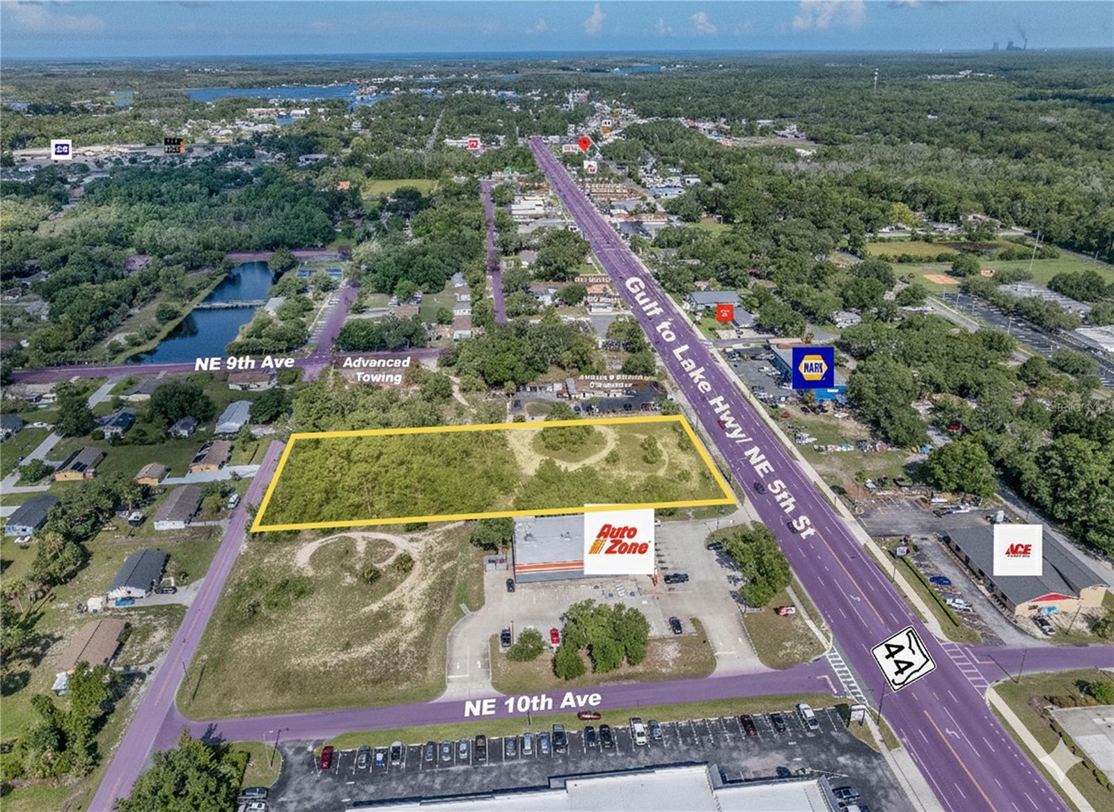 Listing photo id 4 for 950 5th Street