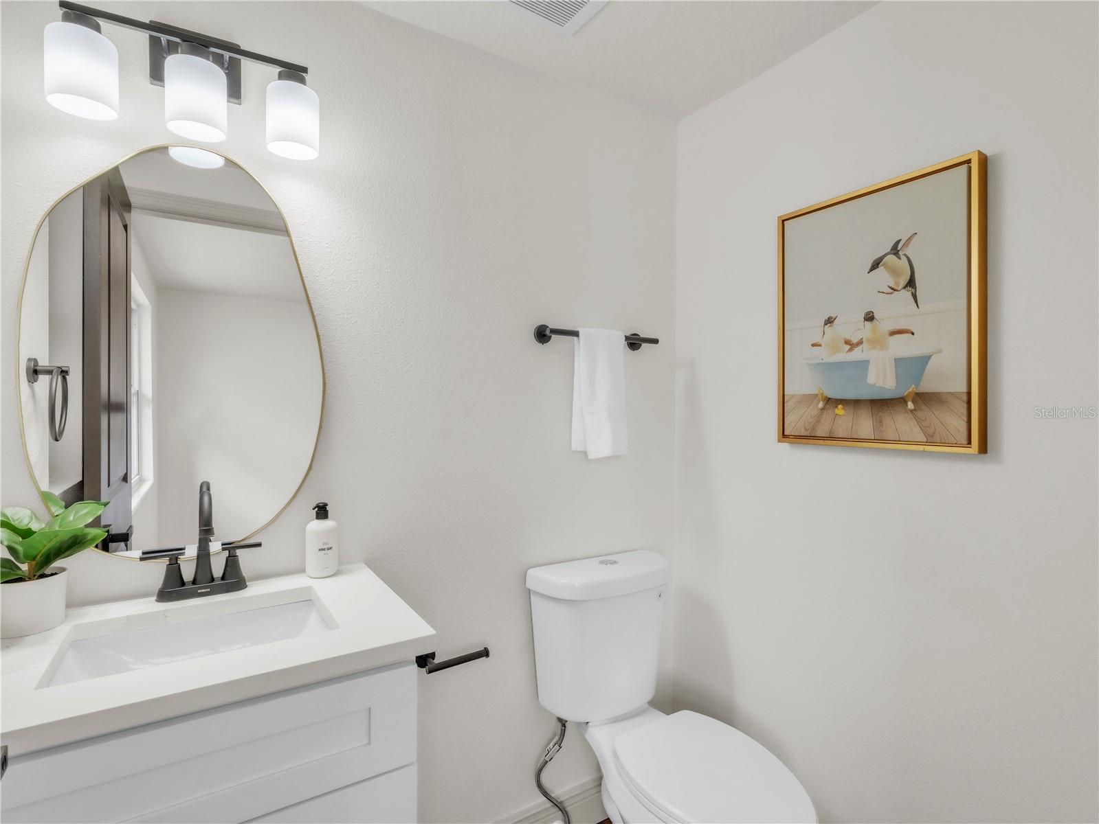 Image 16 of 22 For 10525 Valencia Road