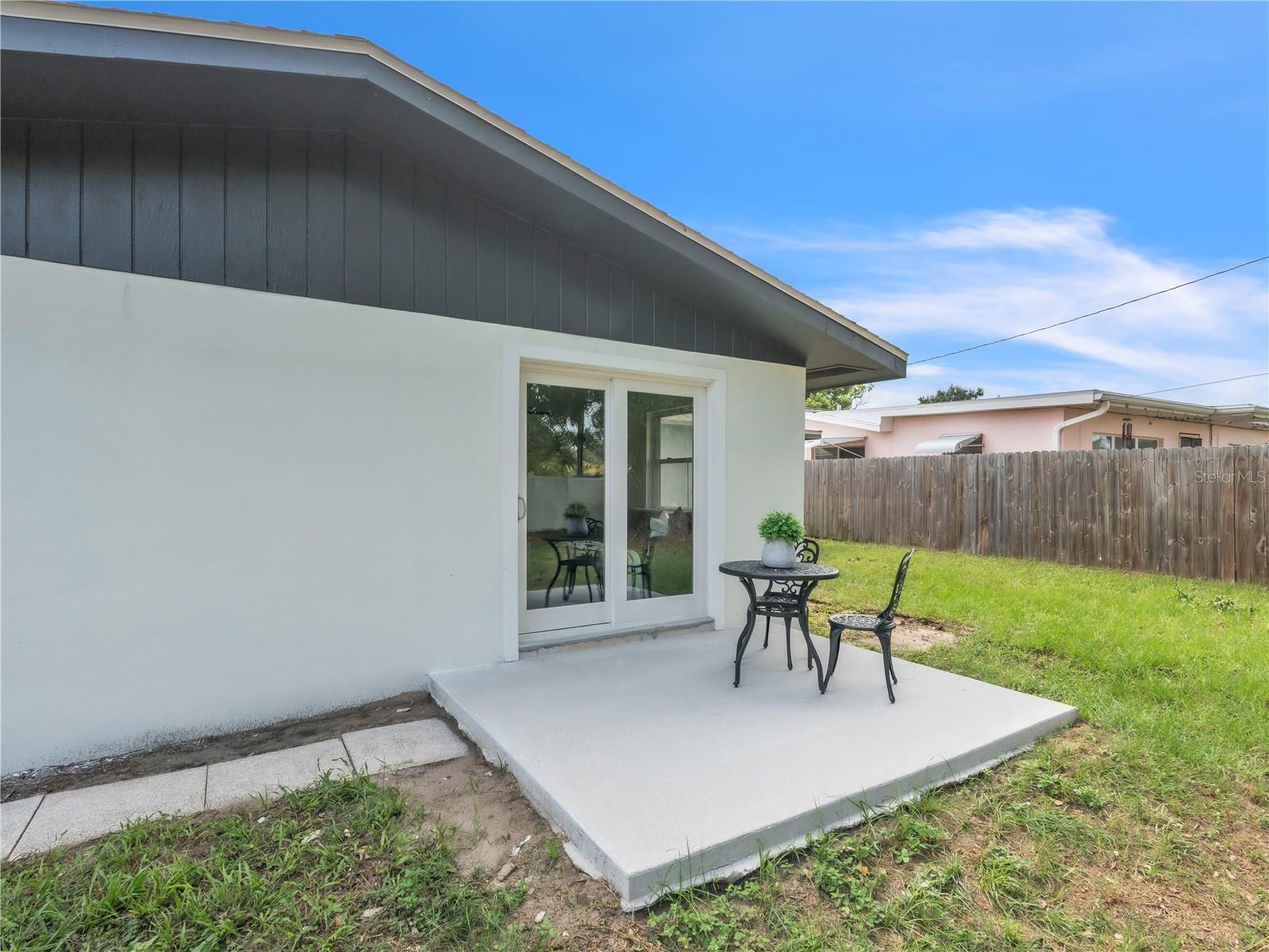 Image 20 of 22 For 10525 Valencia Road