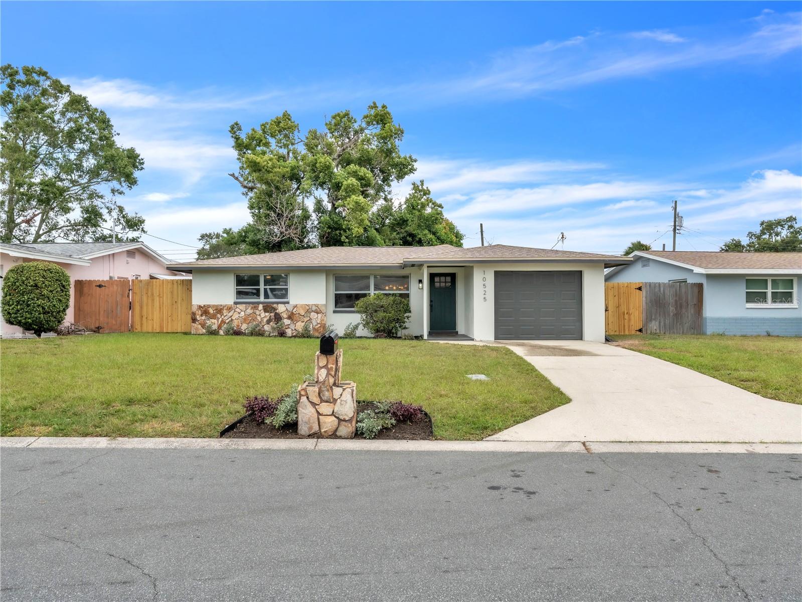 Image 22 of 22 For 10525 Valencia Road