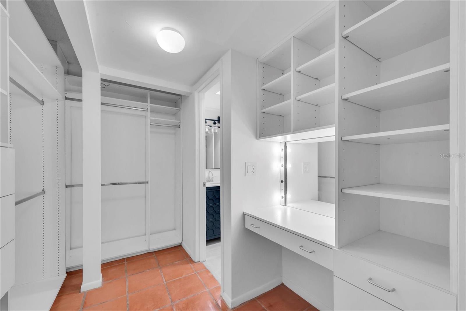 Image 24 of 45 For 4900 38th Way S 302