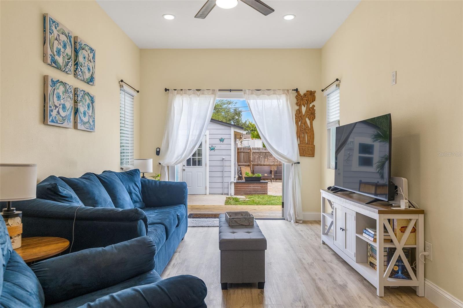 Image 11 of 40 For 3135 8th Avenue N