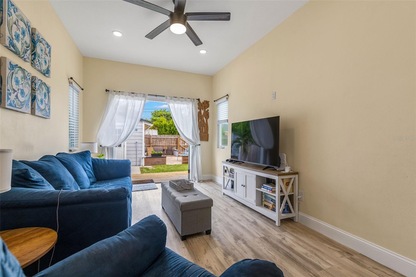 Image 13 of 40 For 3135 8th Avenue N