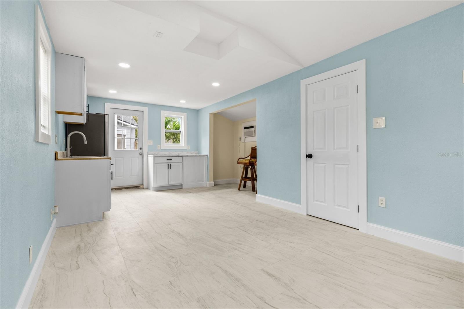 Image 28 of 40 For 3135 8th Avenue N