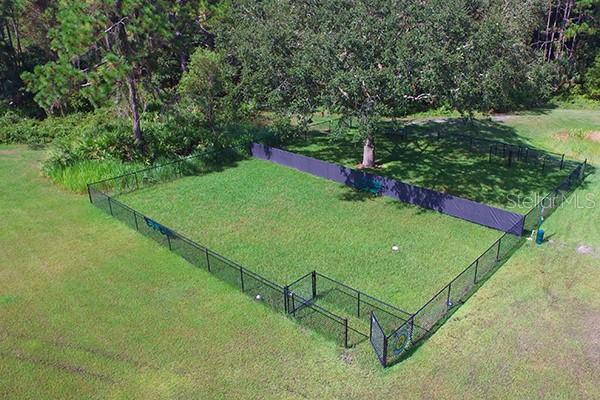 Image 24 of 28 For 18805 Duquesne Drive