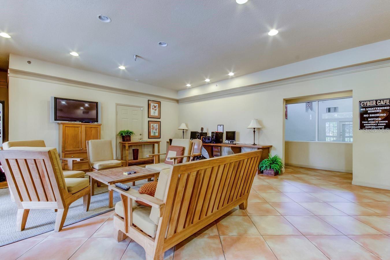 Image 32 of 35 For 2400 Feather Sound Drive 534