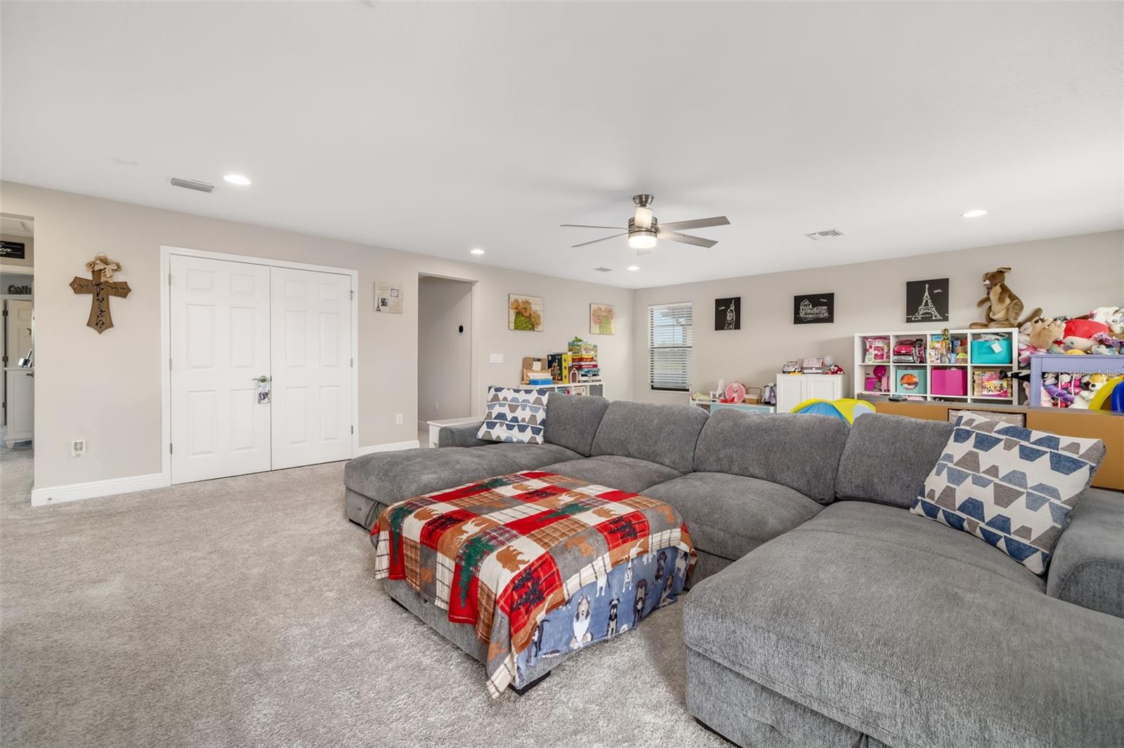 Image 42 of 56 For 8213 Carrhill Place