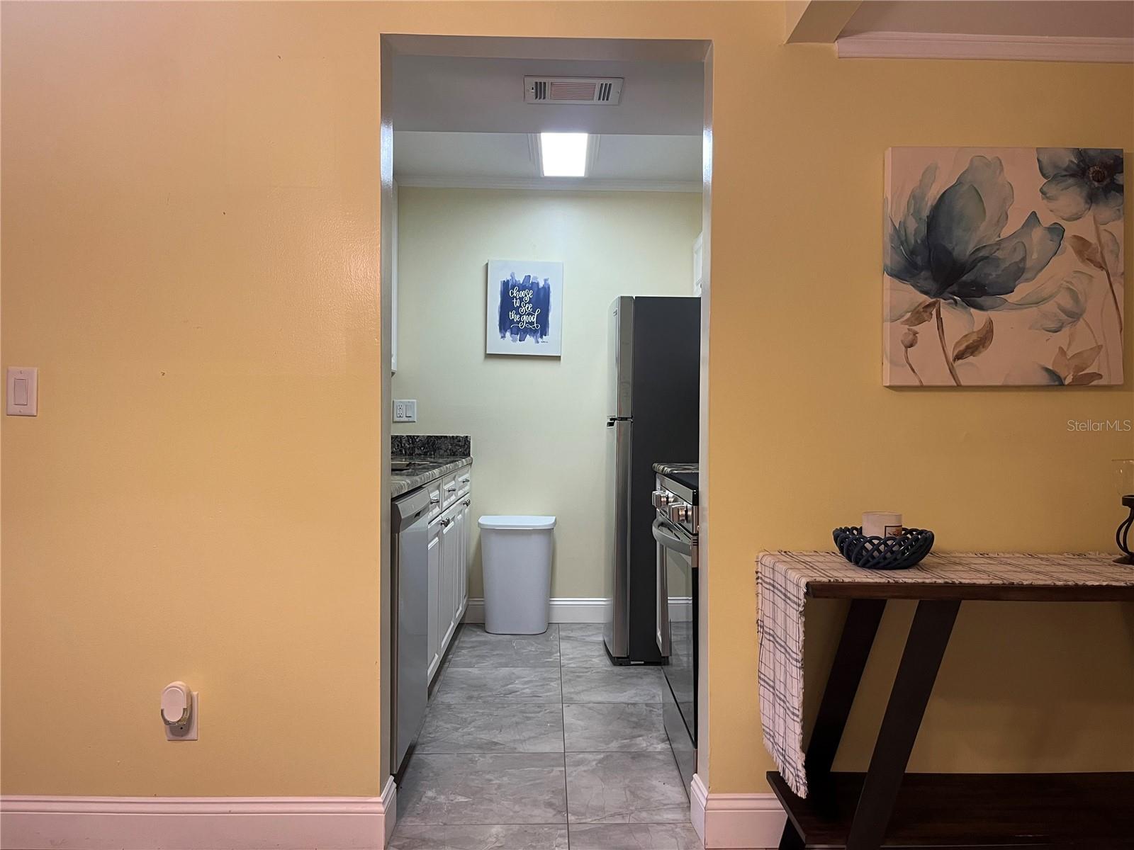 Image 16 of 37 For 12200 Vonn Road 2105