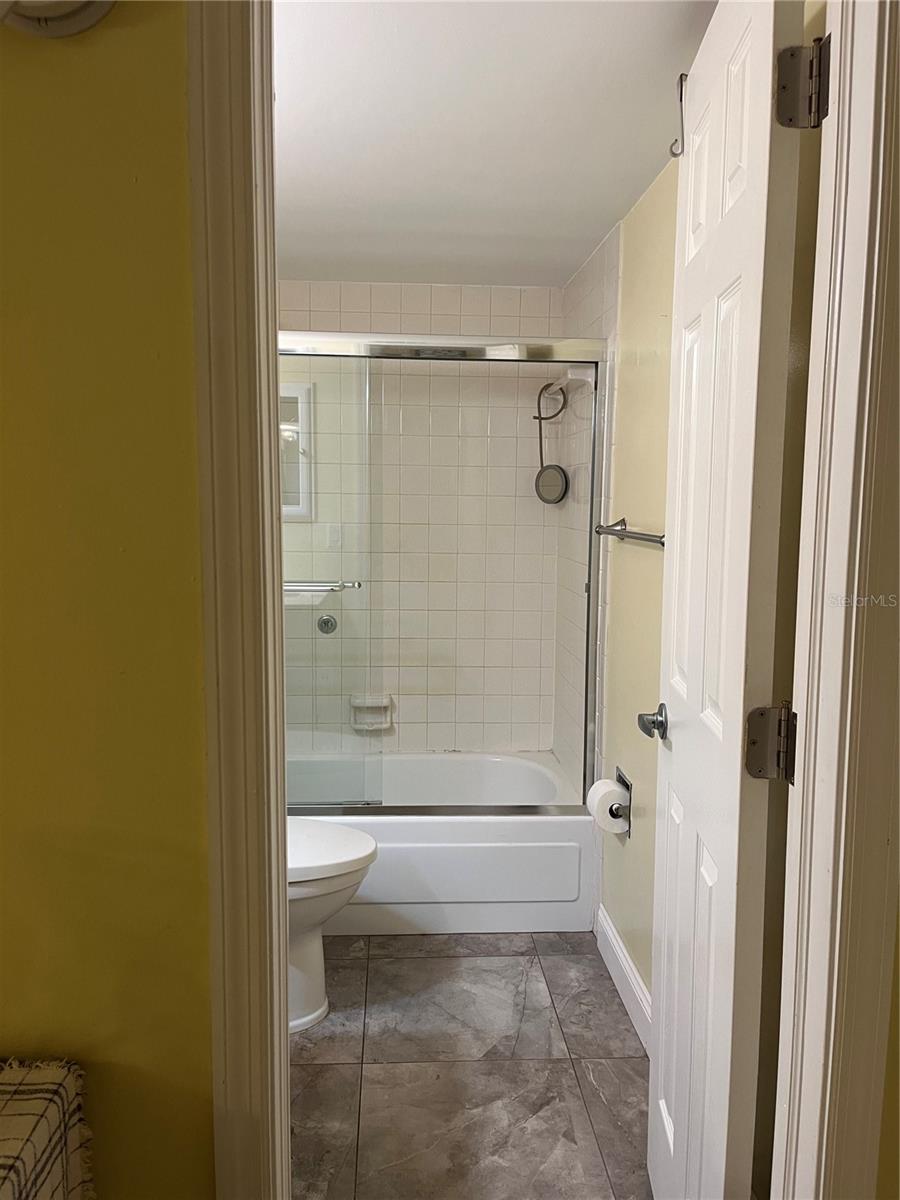 Image 28 of 37 For 12200 Vonn Road 2105