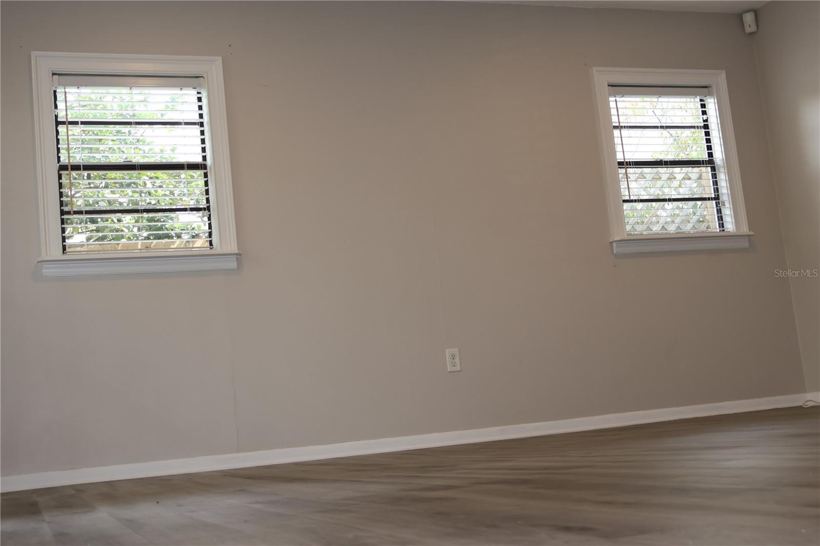 Image 6 of 40 For 3404 Fielder Street