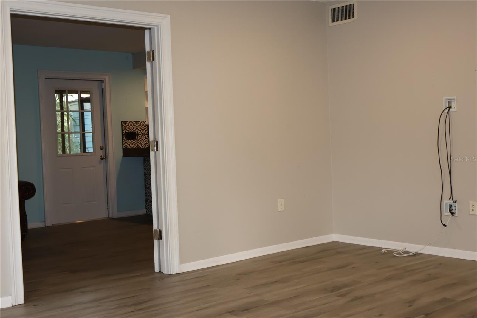 Image 8 of 40 For 3404 Fielder Street
