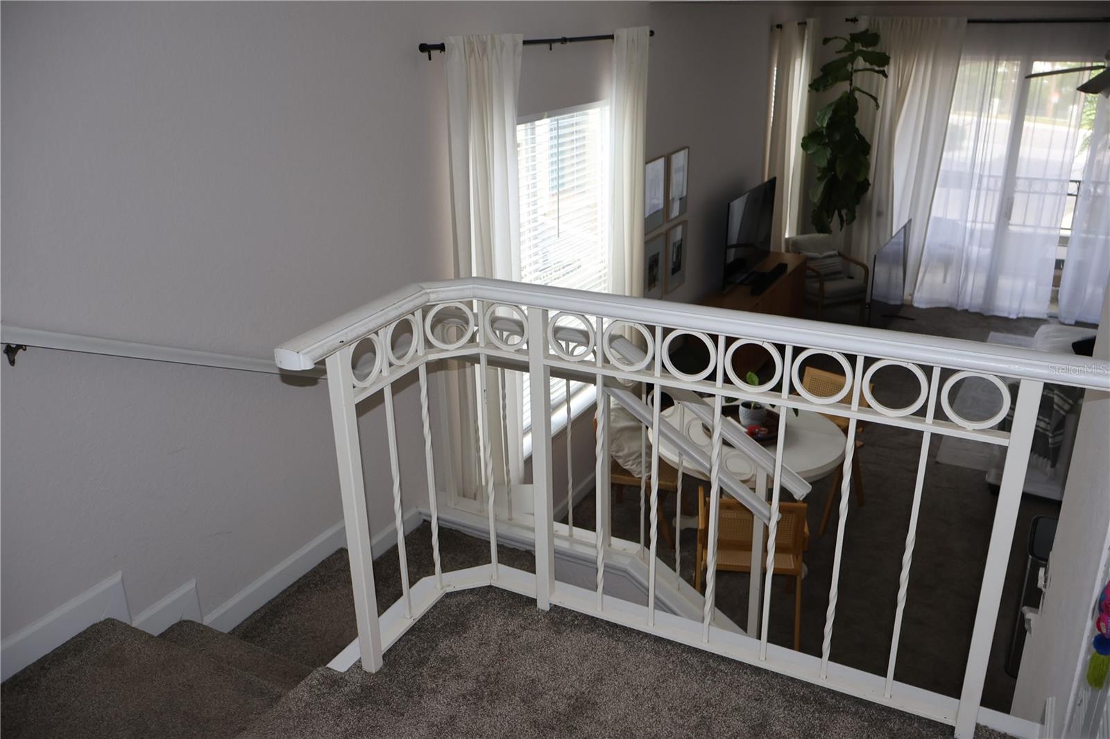 Image 10 of 35 For 601 Island Place Way