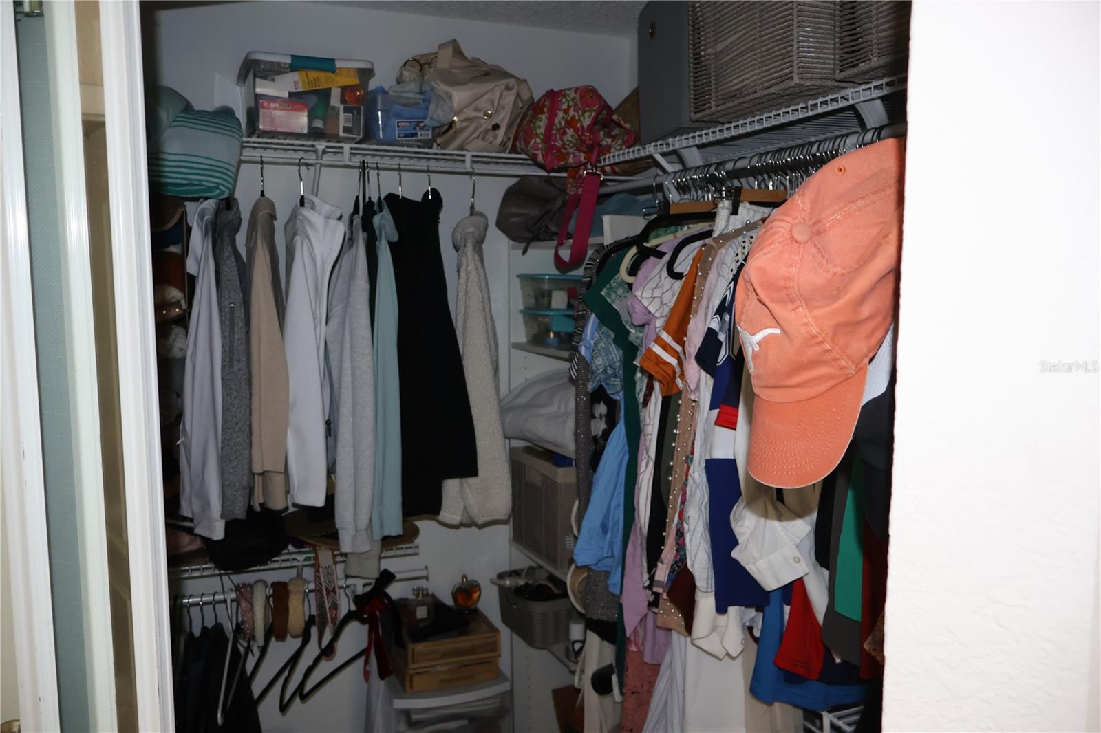 Image 16 of 35 For 601 Island Place Way