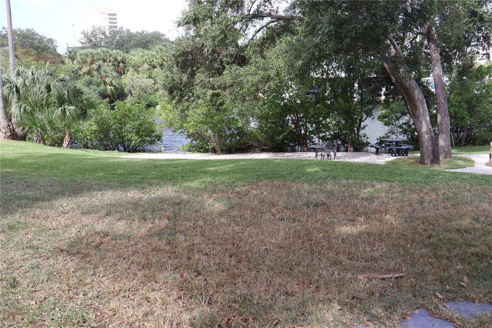 Image 31 of 35 For 601 Island Place Way