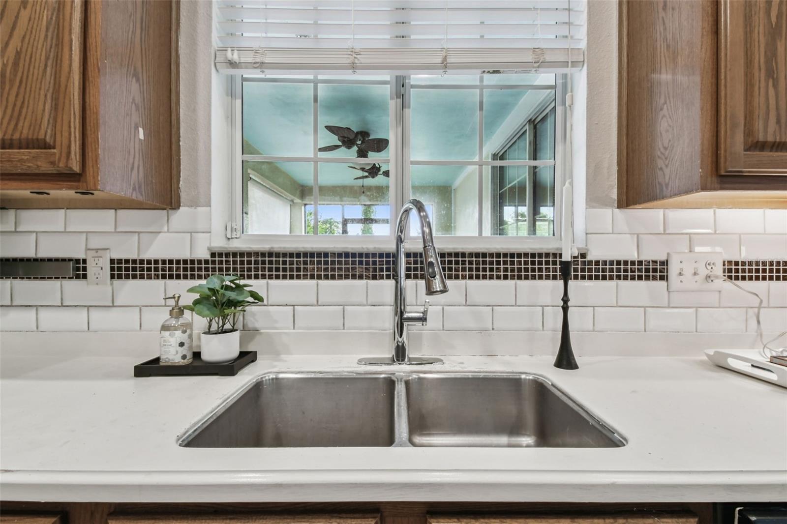 Image 18 of 64 For 31730 Spoonflower Circle