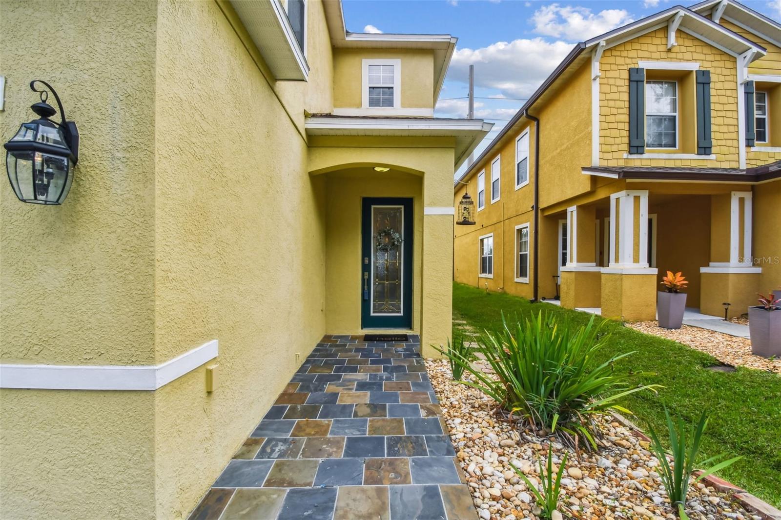 Image 2 of 64 For 31730 Spoonflower Circle