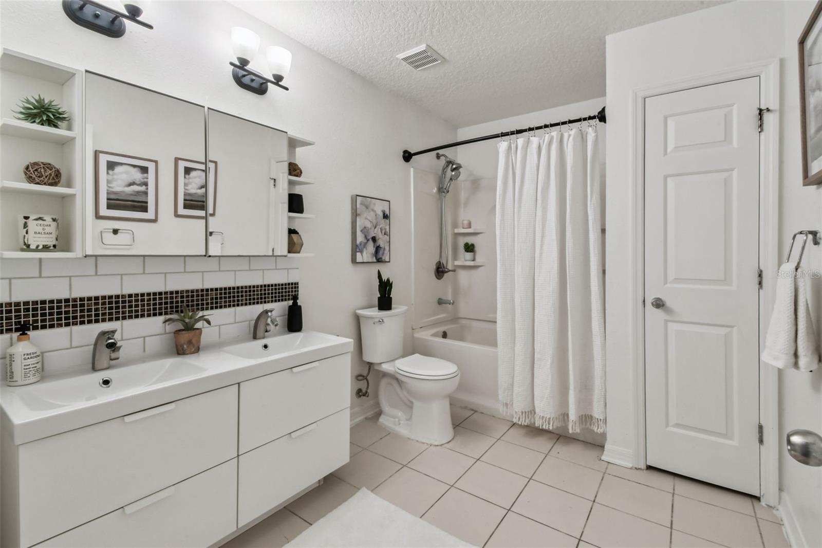 Image 24 of 64 For 31730 Spoonflower Circle