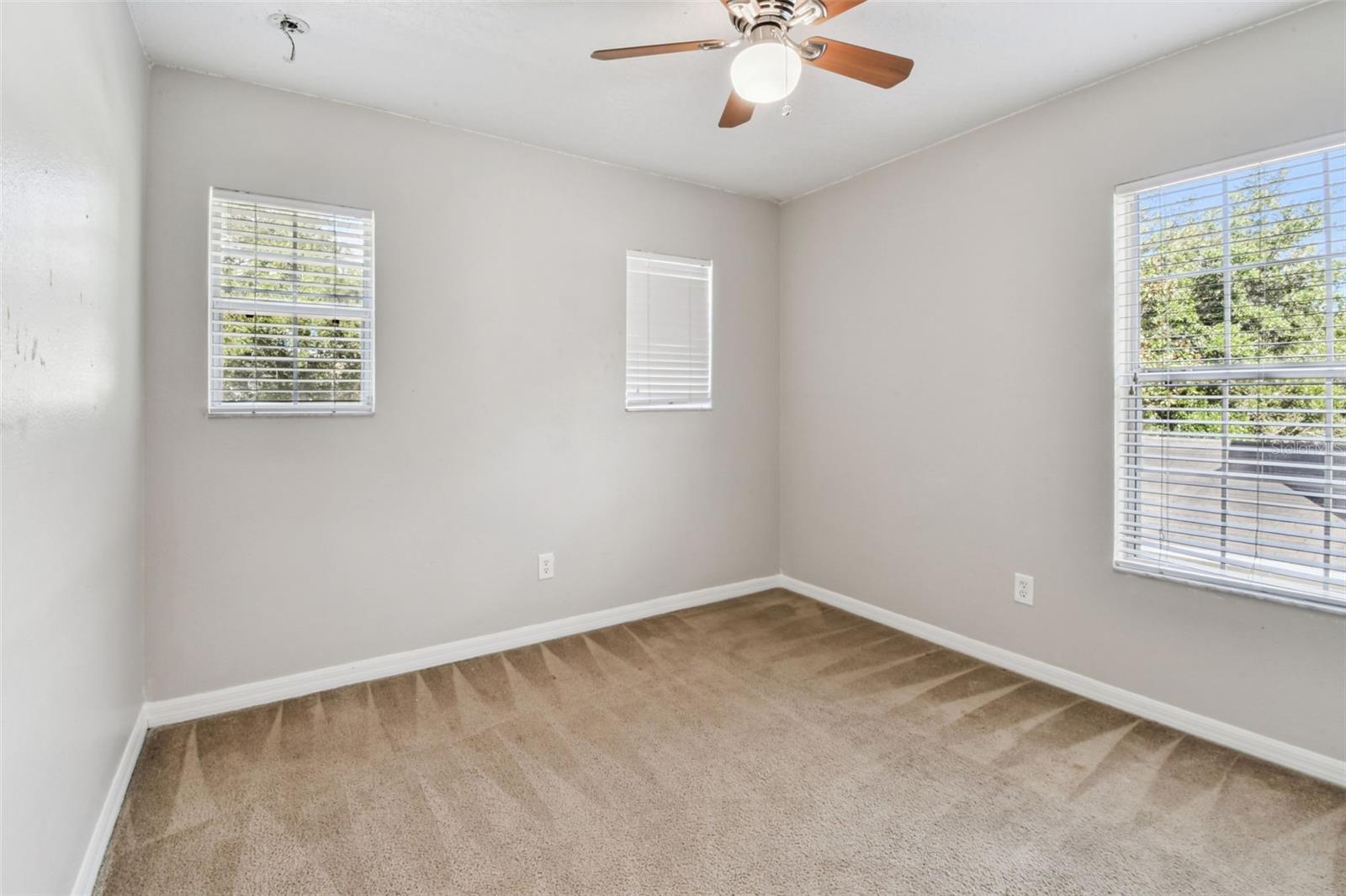 Image 26 of 64 For 31730 Spoonflower Circle