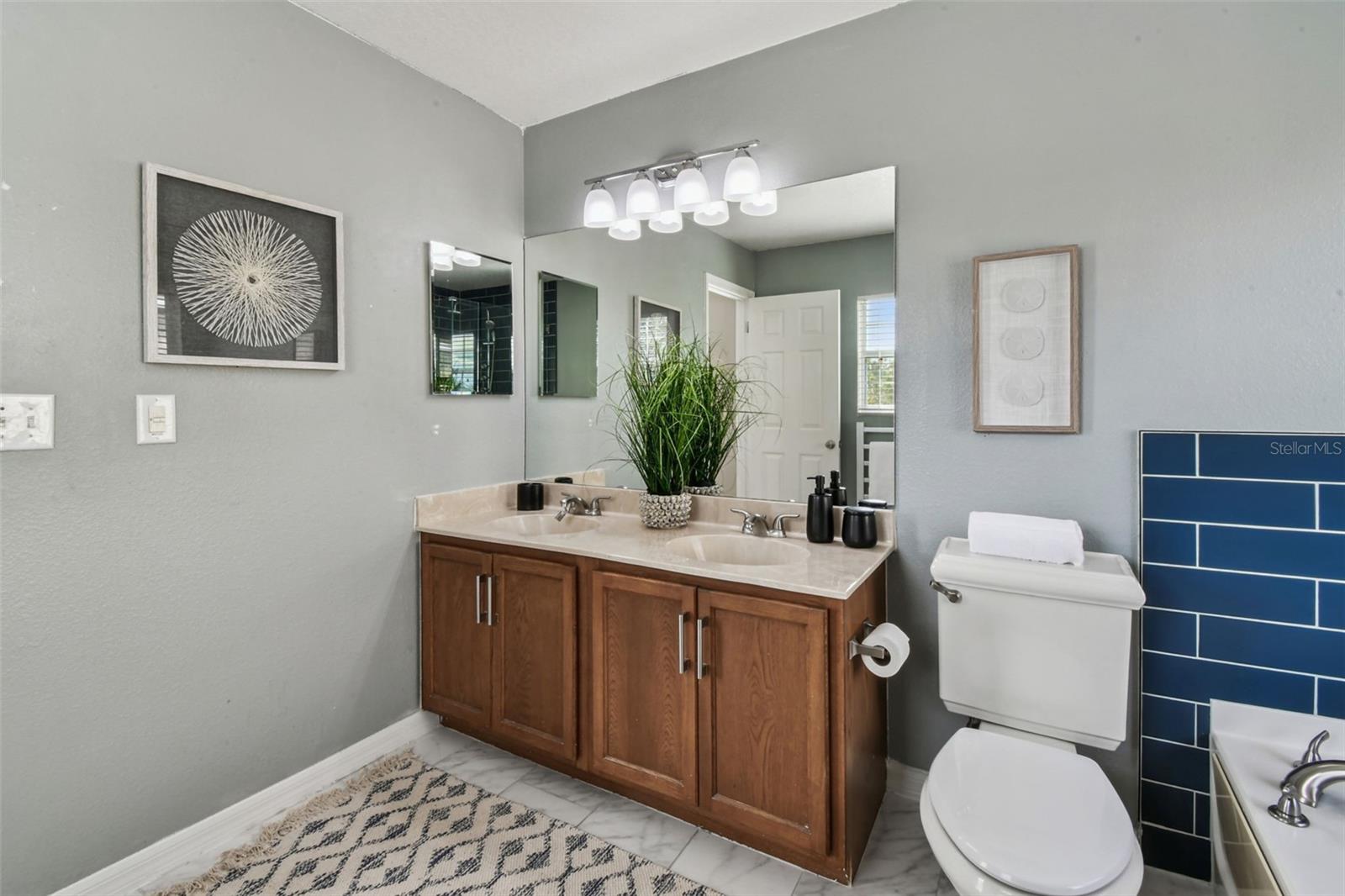 Image 44 of 64 For 31730 Spoonflower Circle