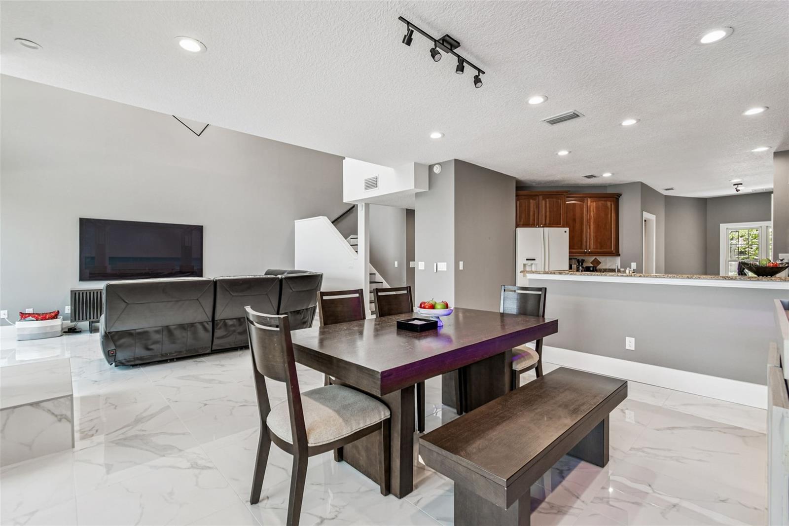 Image 19 of 89 For 3155 Lake Ellen Drive