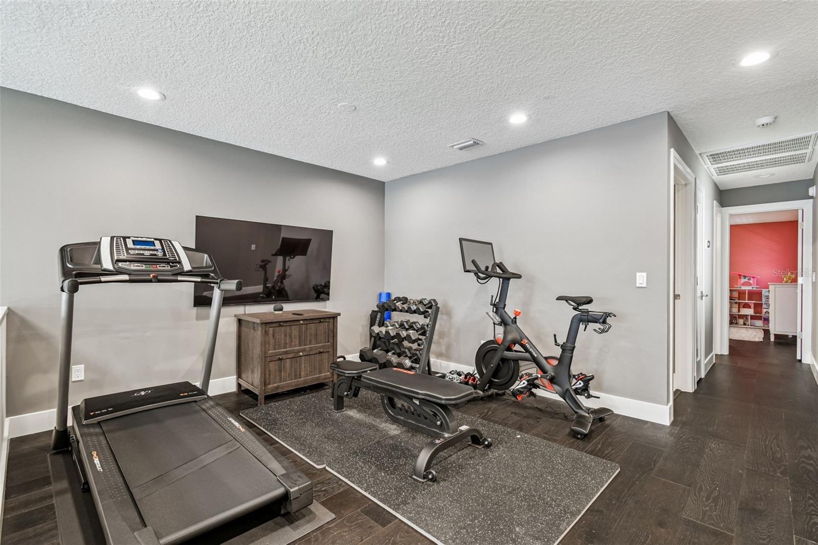 Image 46 of 89 For 3155 Lake Ellen Drive