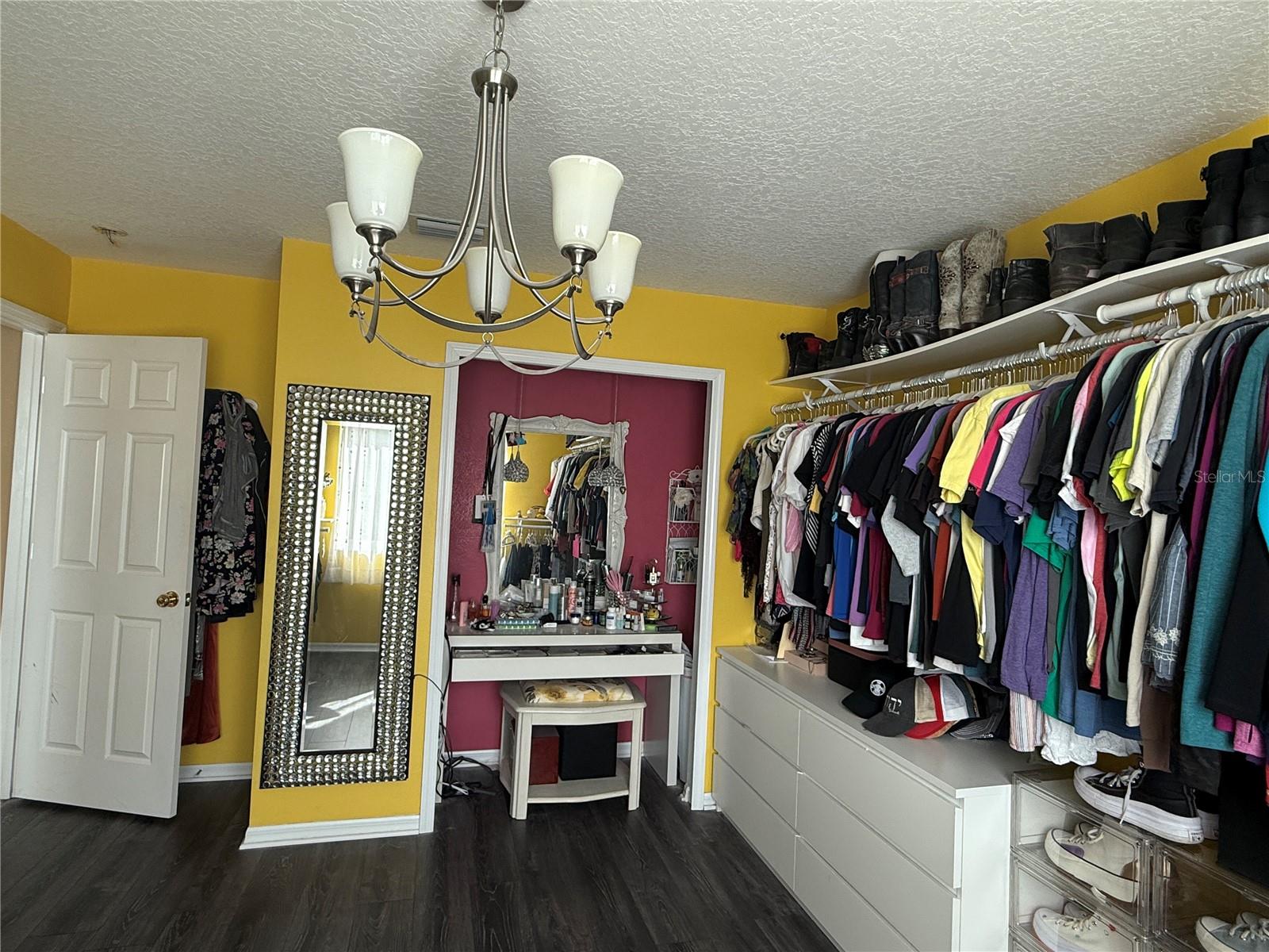 Image 22 of 43 For 1744 Mapleleaf Blvd