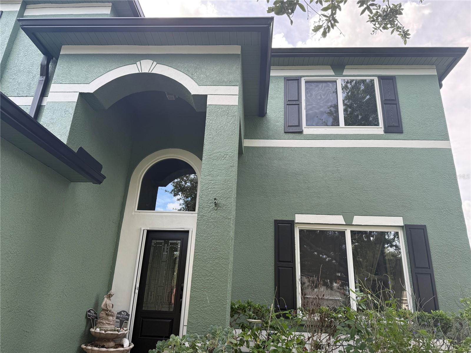 Image 3 of 43 For 1744 Mapleleaf Blvd
