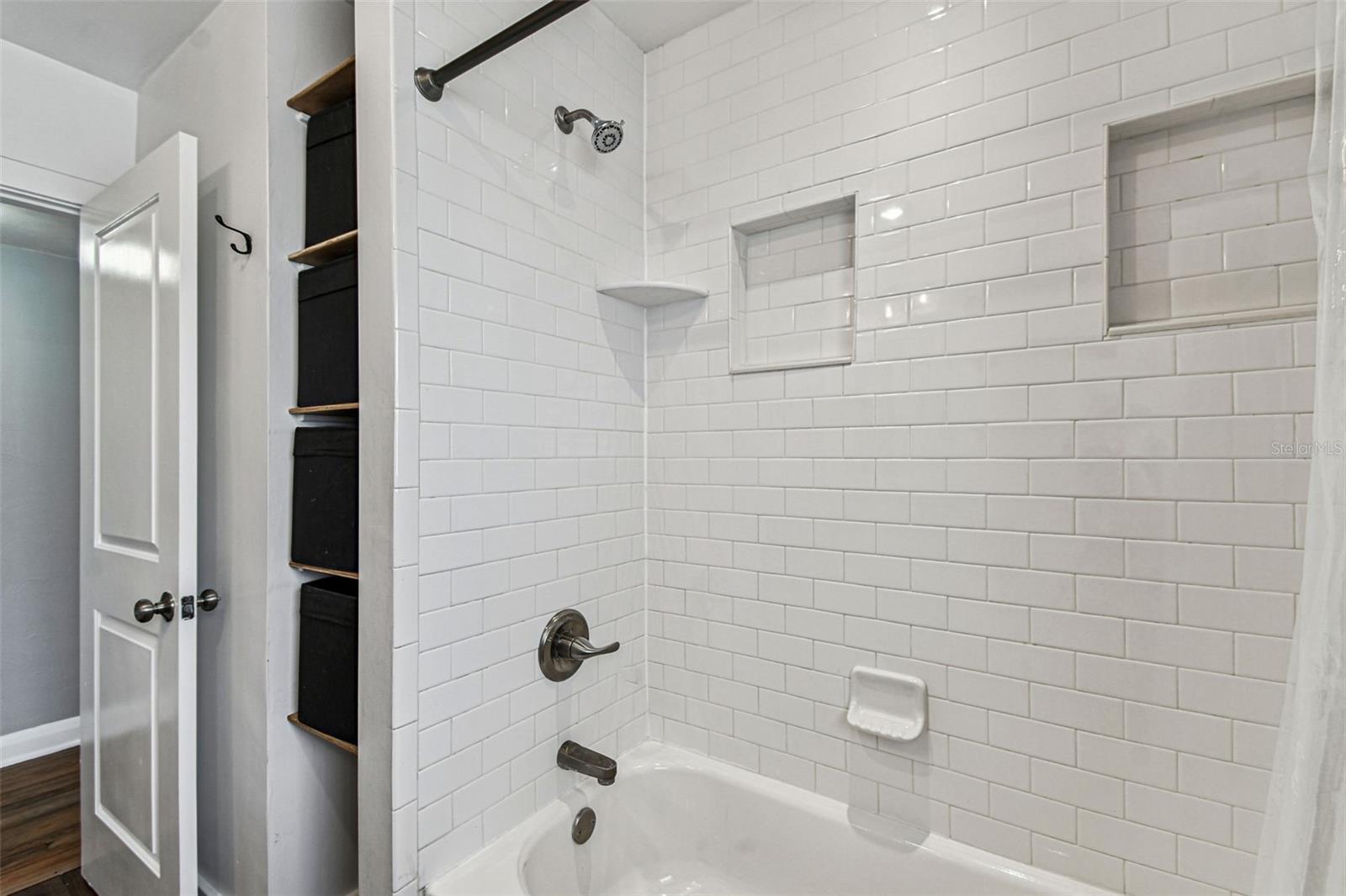 Image 18 of 20 For 642 Geneva Place
