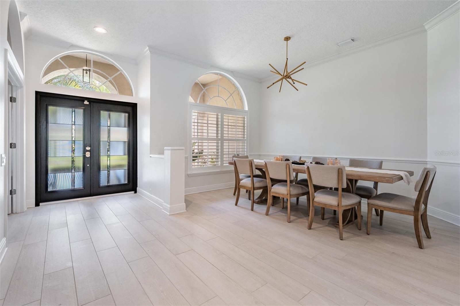 Image 15 of 72 For 12113 Clear Harbor Drive