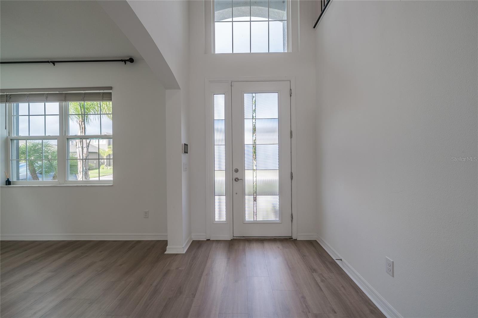 Image 12 of 67 For 10831 Sundrift Drive