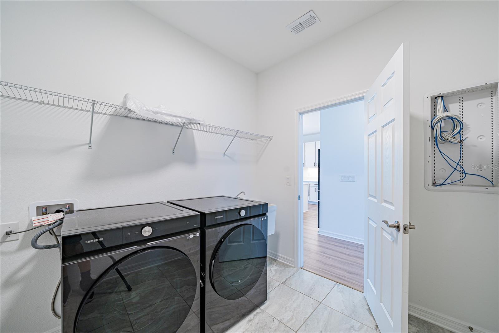 Image 31 of 67 For 10831 Sundrift Drive