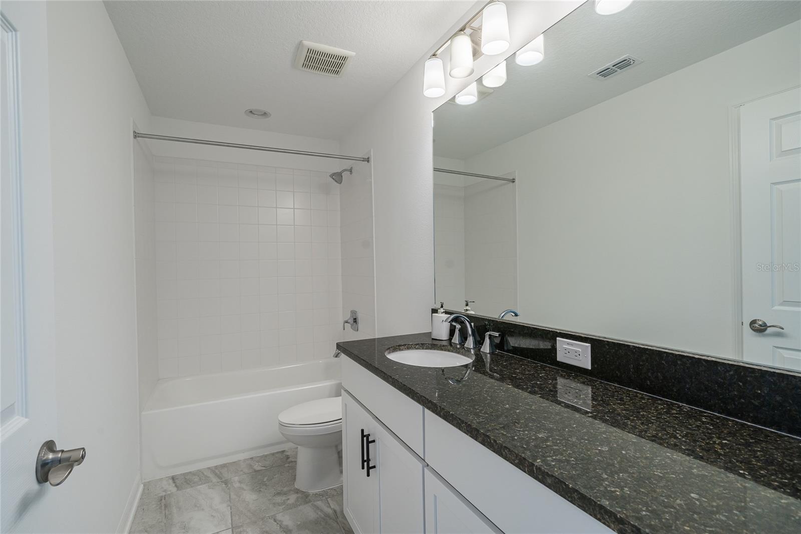 Image 43 of 67 For 10831 Sundrift Drive