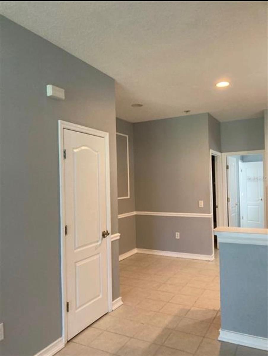 Image 4 of 13 For 6710 Lake Camden Way