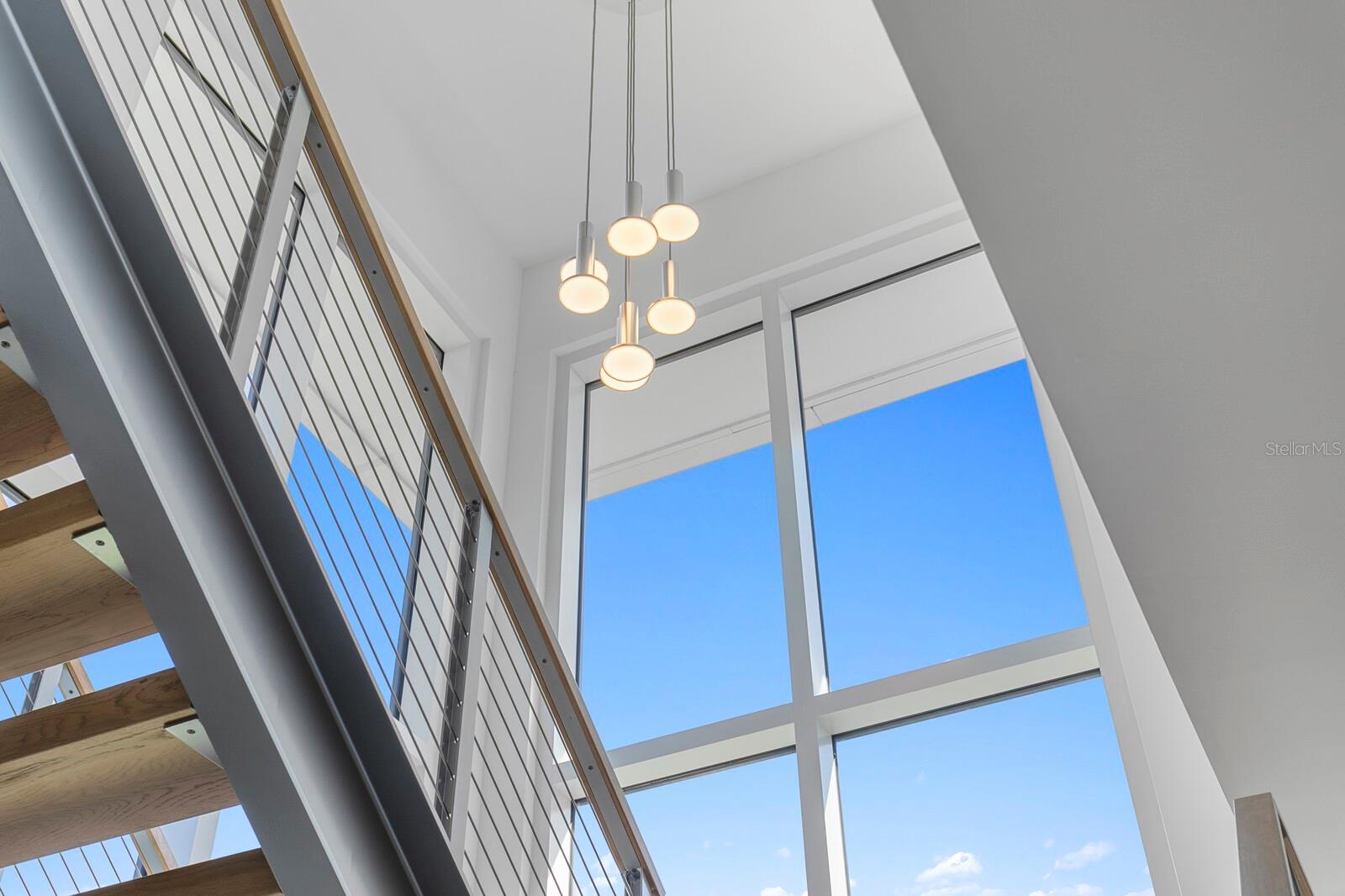 Image 20 of 70 For 720 16th Avenue Ne