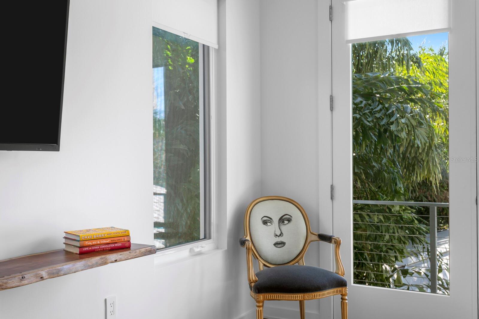 Image 24 of 70 For 720 16th Avenue Ne